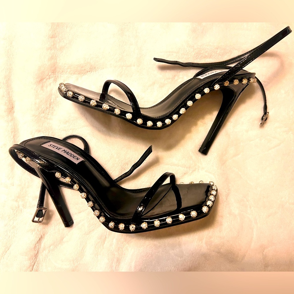 Black shoes